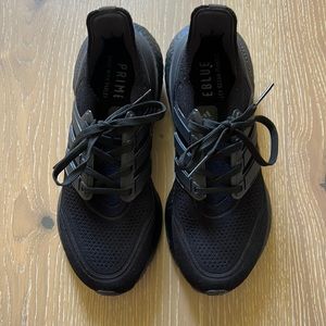 Womens adidas’s ultraboost shoes new without box and tags never worn